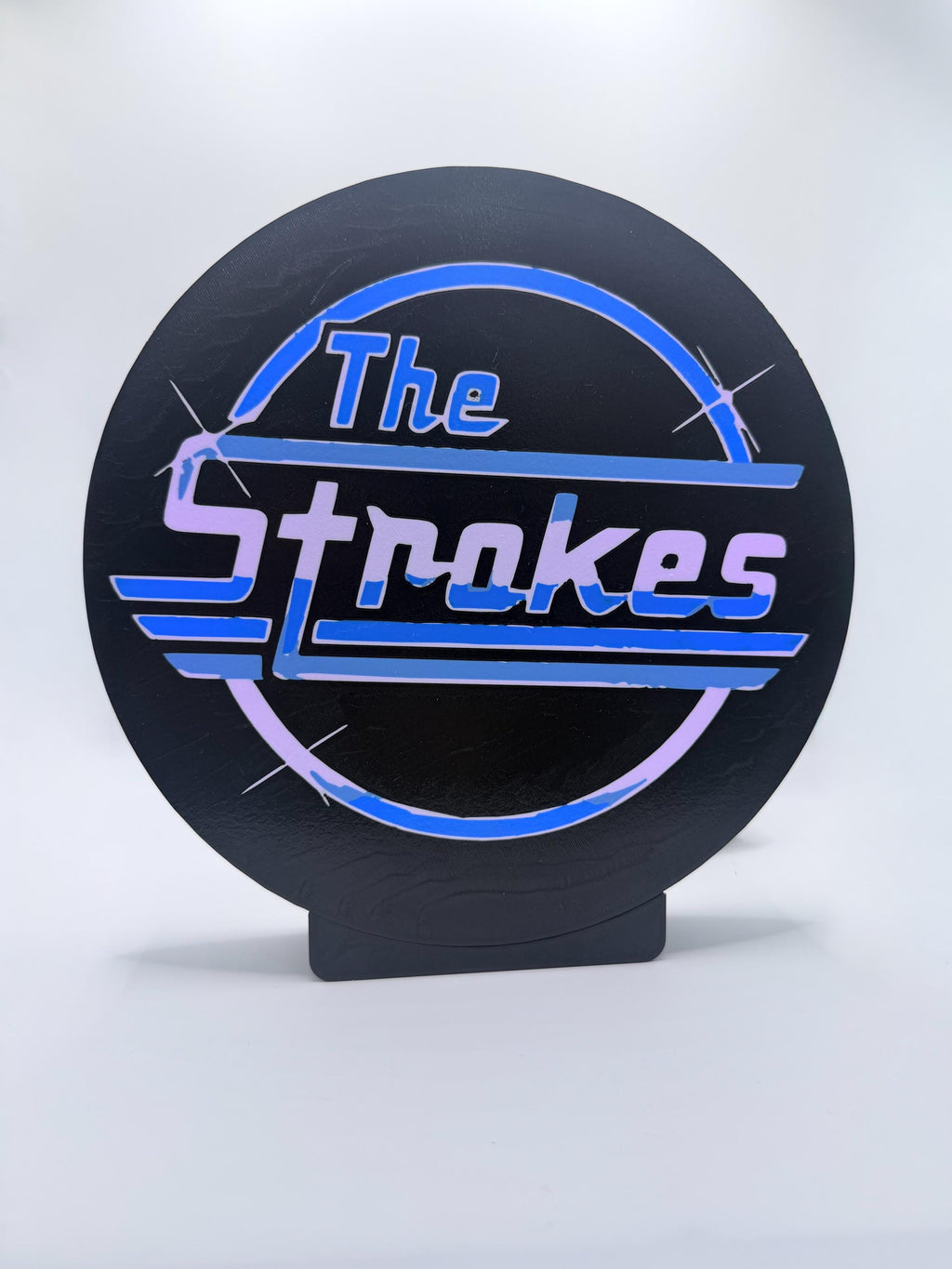 Lamp inspired by the strokes