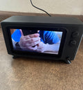 Echo show 5 stand. Retro TV
