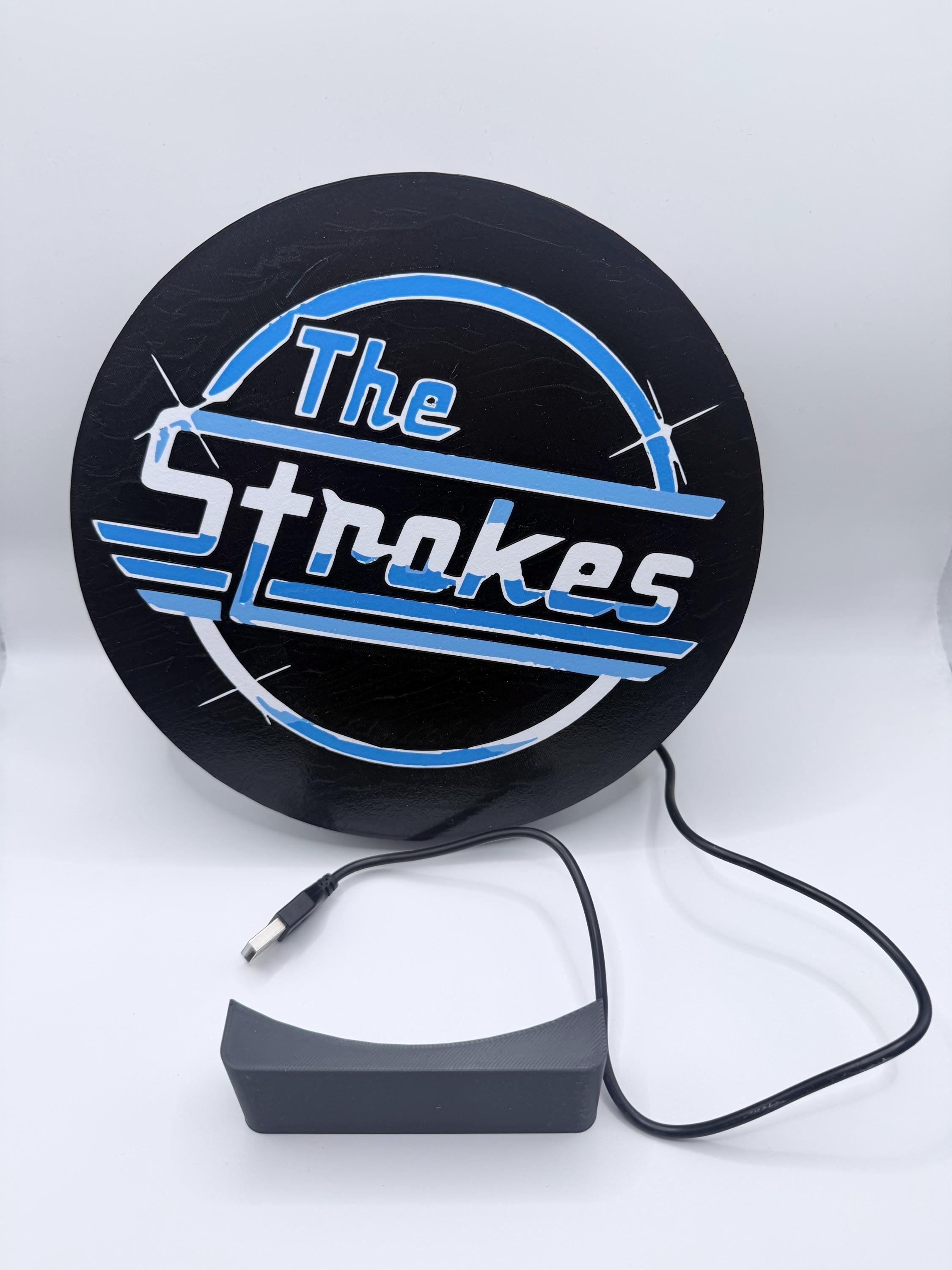 Lamp inspired by the strokes