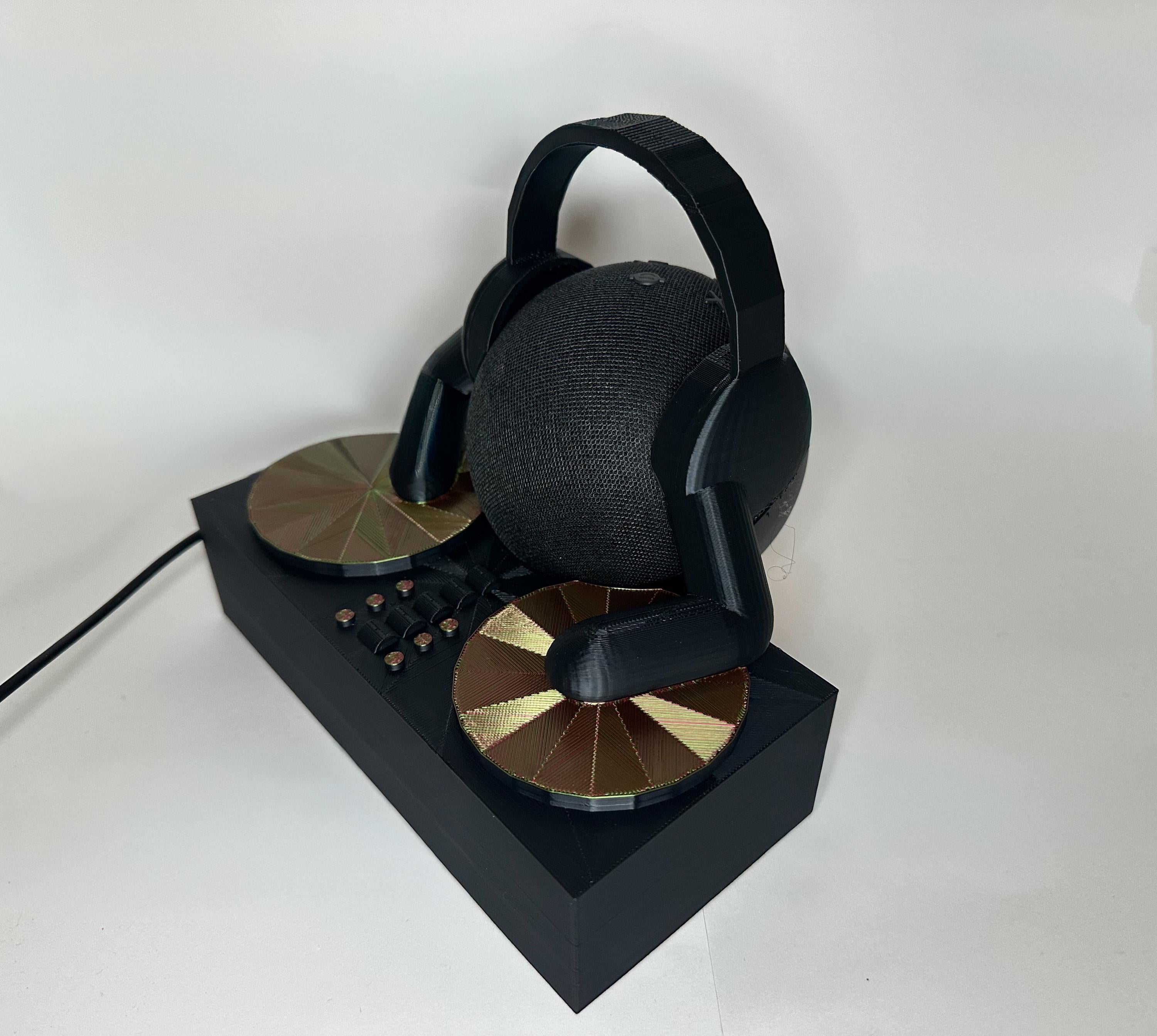 Echo dot stand