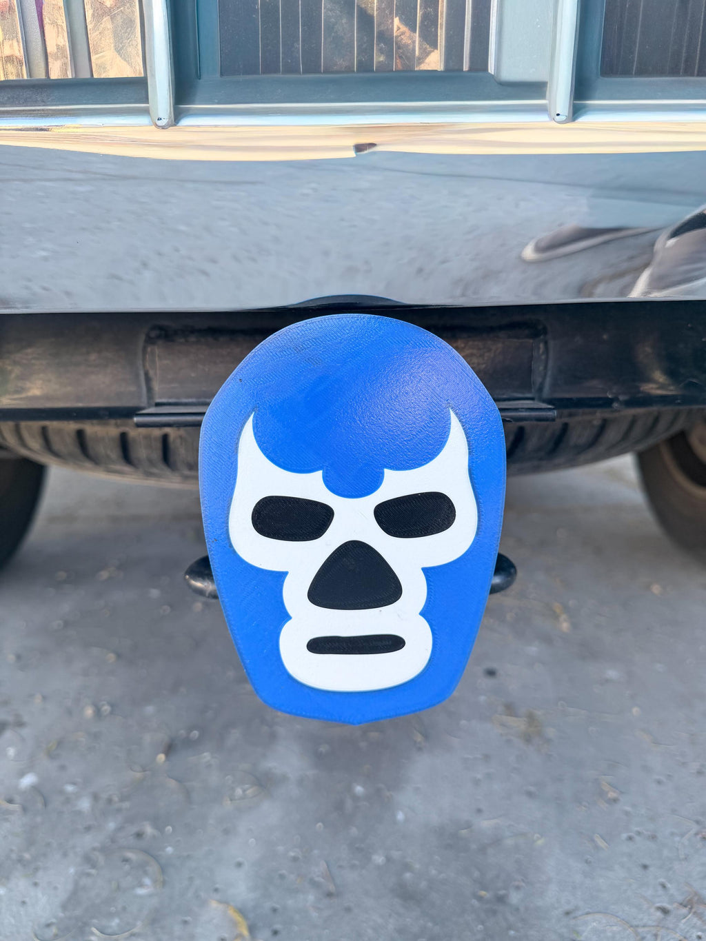 Luchador tráiler hitch cover